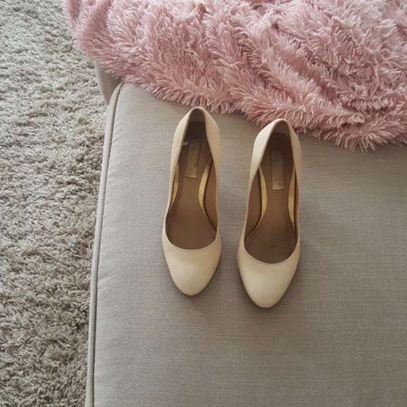 Lauren Ralph Lauren Shoes - Lauren by Ralph Lauren Size 5 Cream Pumps